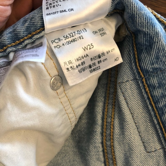Levi's 501 Original Shorts Light Wash - Picture 3 of 3